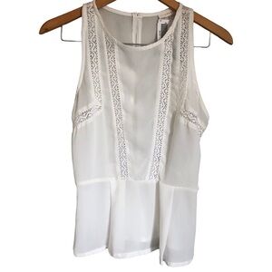 NWT Lush Sleeveless Crochet Lace Peplum Keyhole Open Back Blouse White Size S